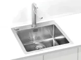 Мойка PURE 30 KMB-90 515X525 в компл. с сифоном 1127252, 1103609 Брашированная сталь