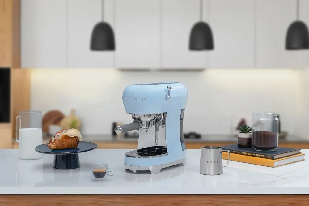 Smeg ECF02PBEU
